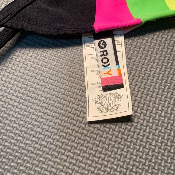 Roxy Bikini Top - Picture 2 of 4